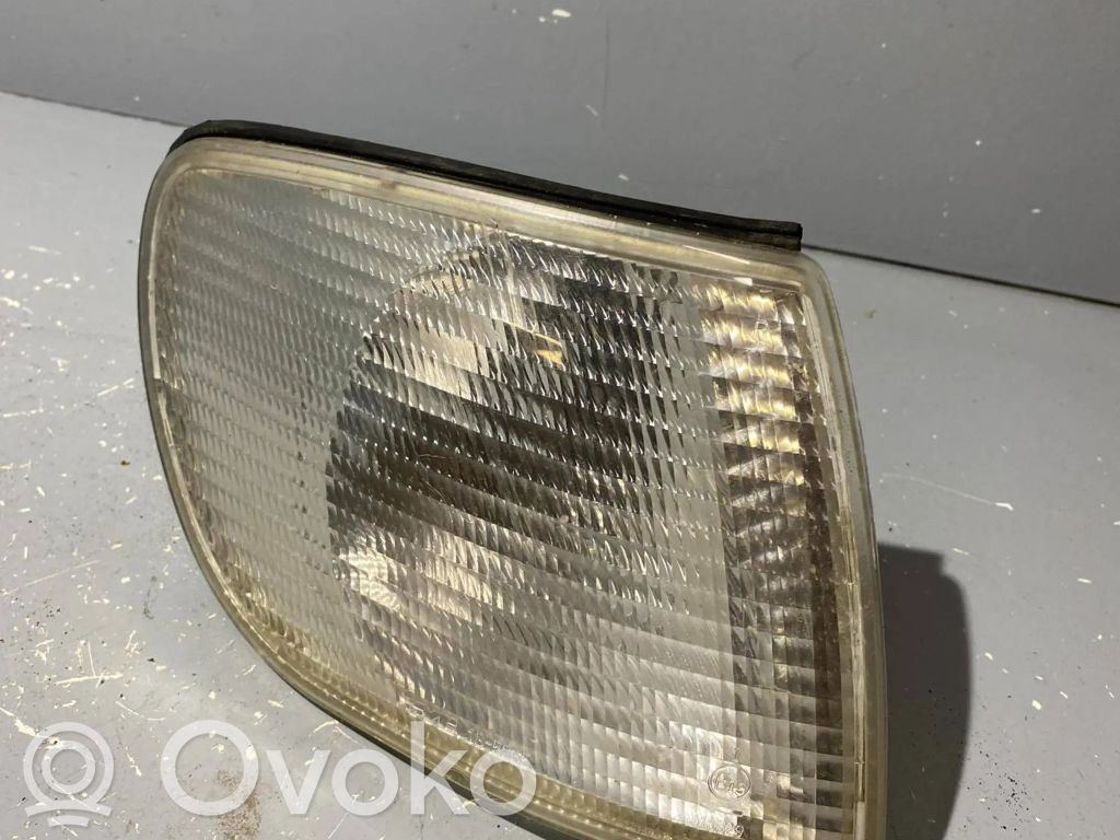 Audi A6 S6 C4 4A Frontblinker 