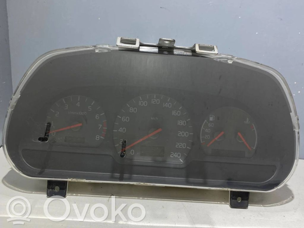 Volvo S40, V40 Spidometrs (instrumentu panelī) 