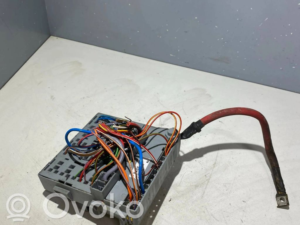 Fuse box set   51781452,1401101803