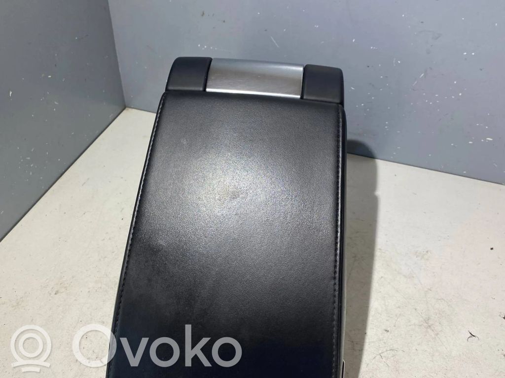 Volvo S80 Armrest 