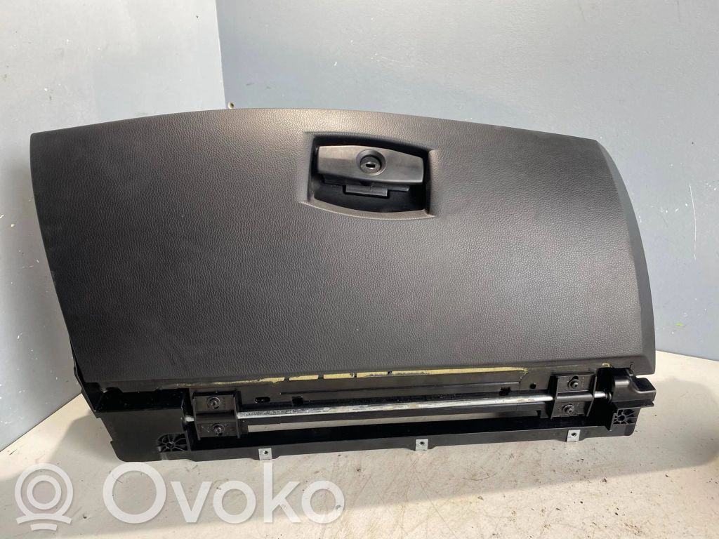 Handschuhfach   7034080,81010000,71010000