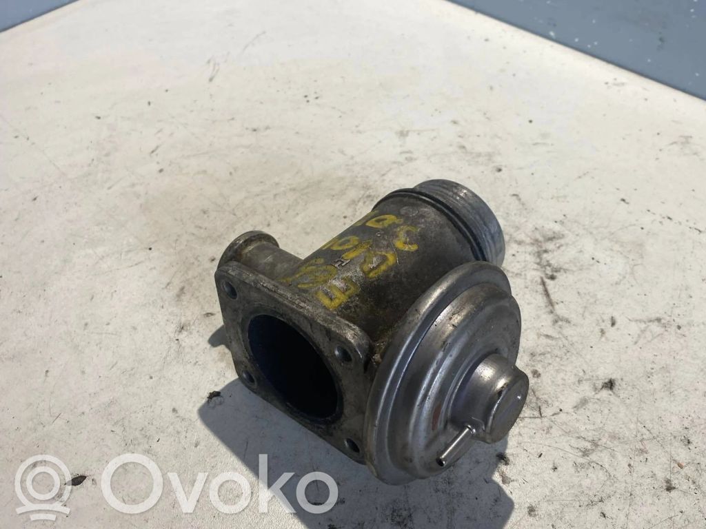 BMW 7 E65 E66 EGR valve 
