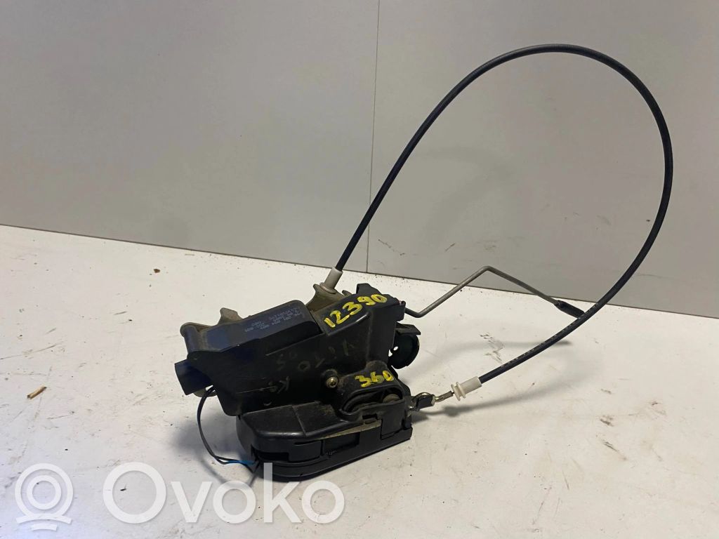 Mercedes-Benz Vito Viano W639 Zamek drzwi przednich 