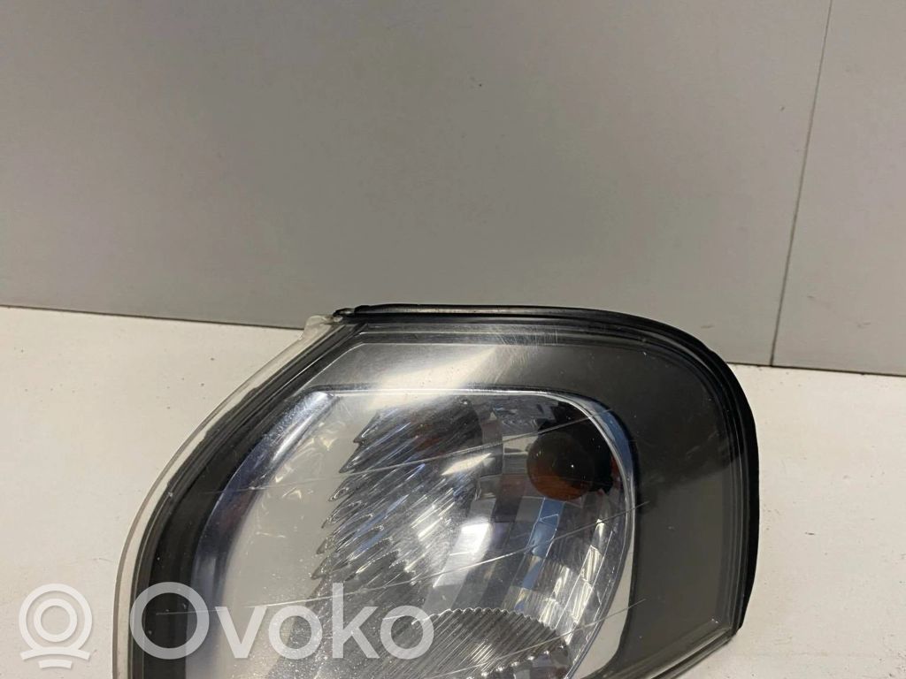 Volvo S80 Front fender indicator light 