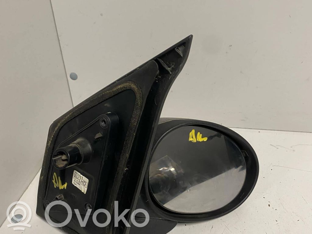 Toyota Aygo AB10 Front door electric wing mirror 