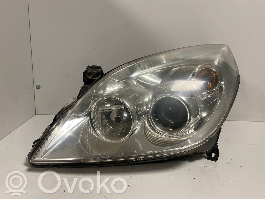 Opel Vectra C Lampa przednia 