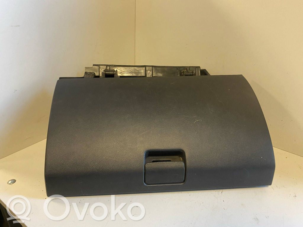 Opel Antara Daiktadėžė 