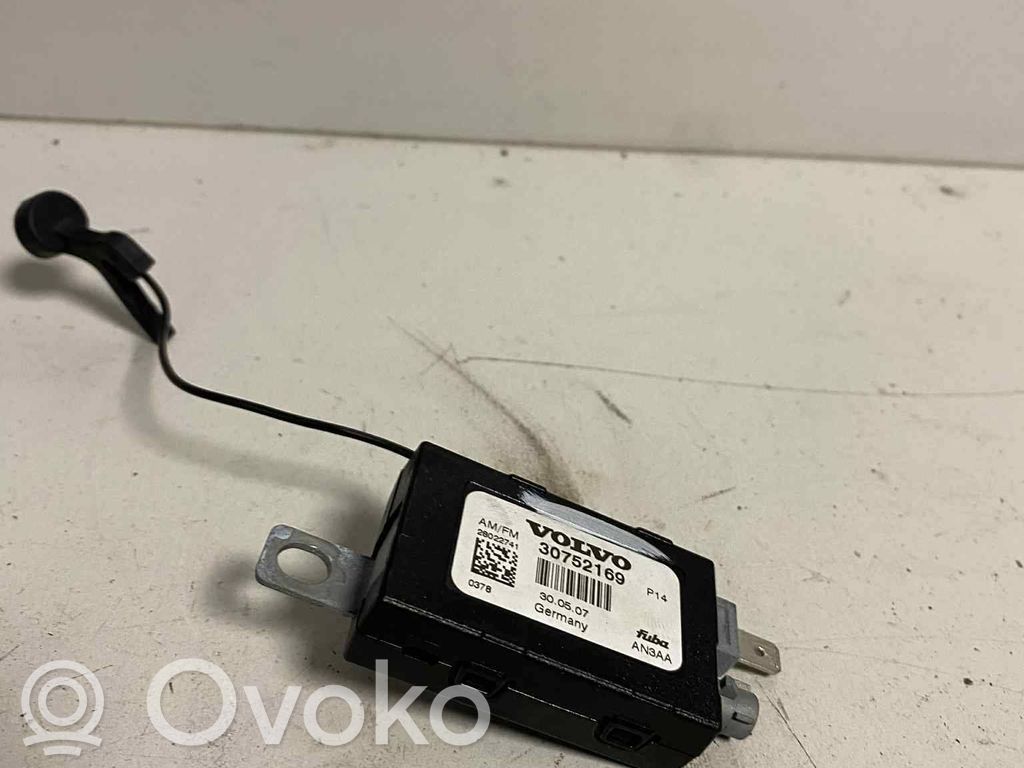 Volvo C30 Antenos stiprintuvas 