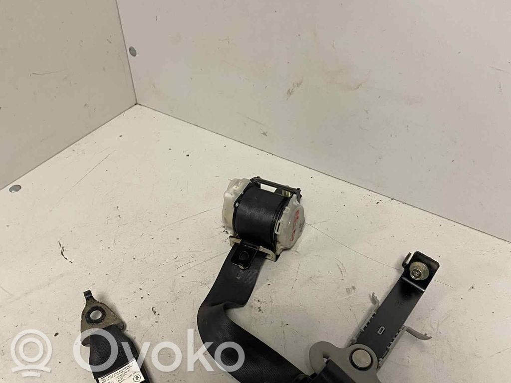 Honda FR-V Pas bezpieczeństwa fotela tylnego 