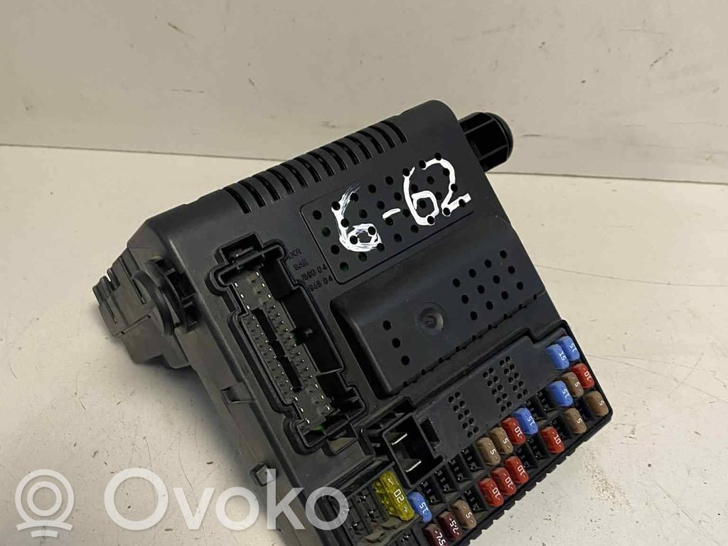 Volvo V70 Sulakemoduuli 