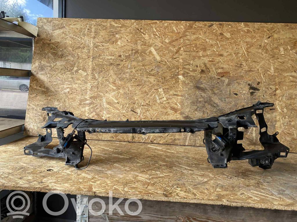 Volvo V60 Radiatoru panelis 