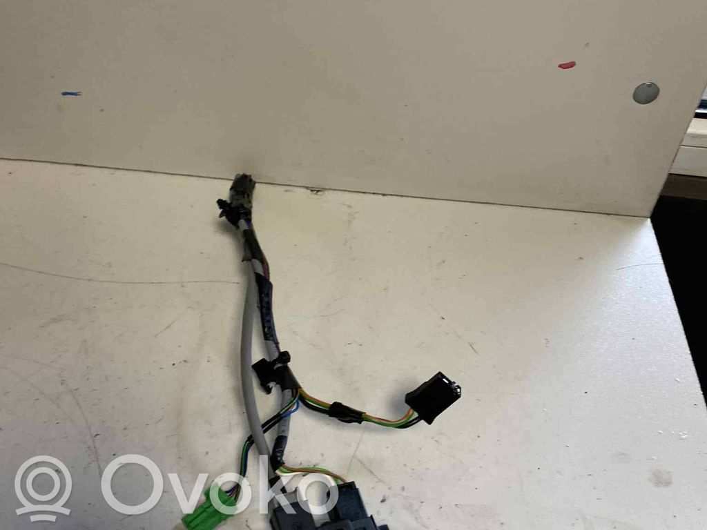 Volvo V60 Enchufe conector entrada auxiliar 