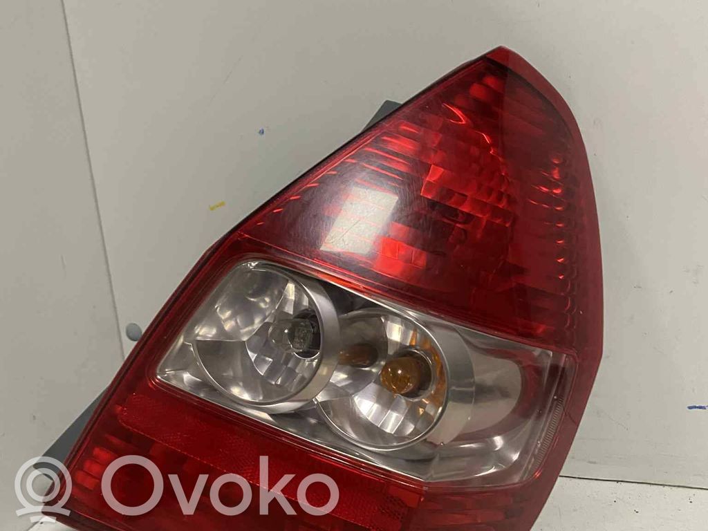 Honda Jazz Aizmugurējais lukturis virsbūvē 