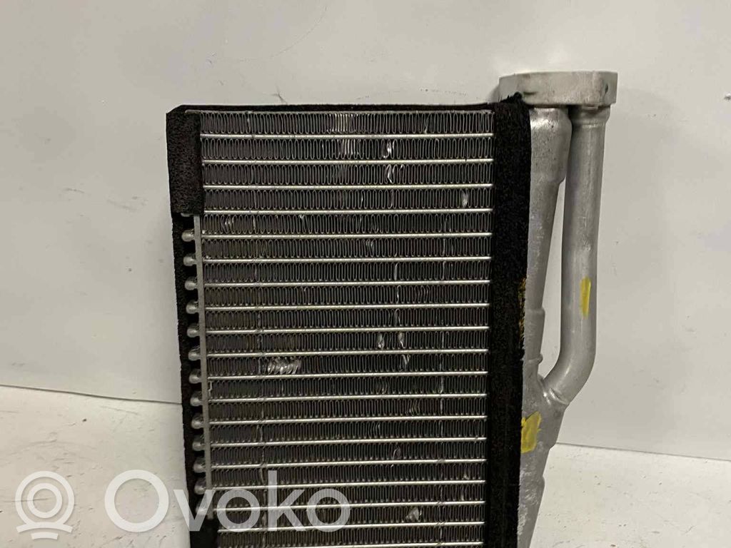 BMW 5 E39 Pečiuko radiatorius 