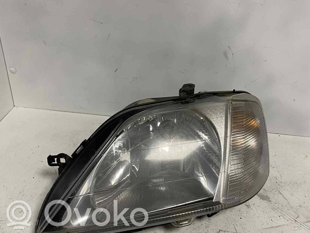 Dacia Logan I Headlight/headlamp 