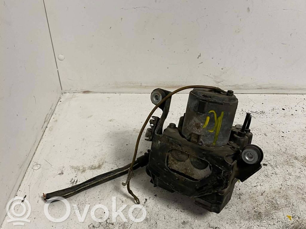 Audi A4 S4 B5 8D Bomba de ABS 
