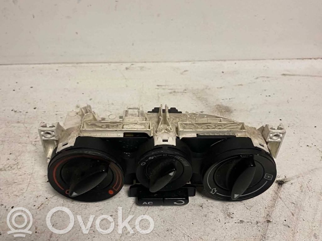 Seat Leon (1M) Climate control unit 