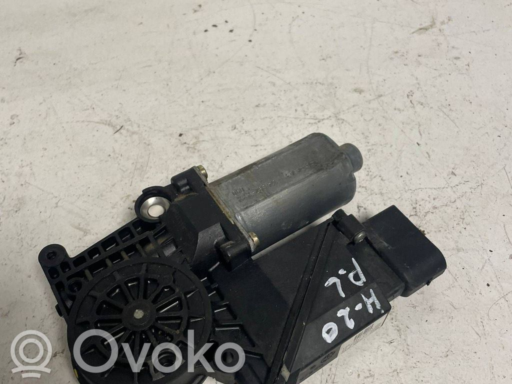 Mercedes-Benz A W168 Silnik regulatora szyby drzwi przednich 