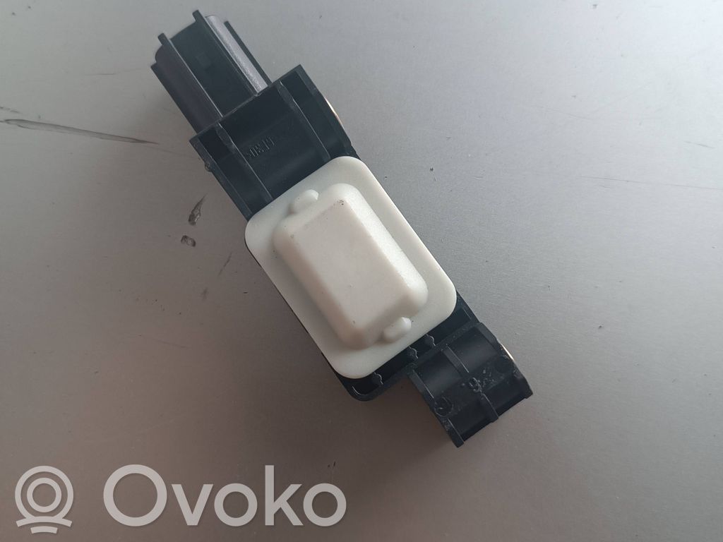 Airbag deployment crash/impact sensor   4B0959643D