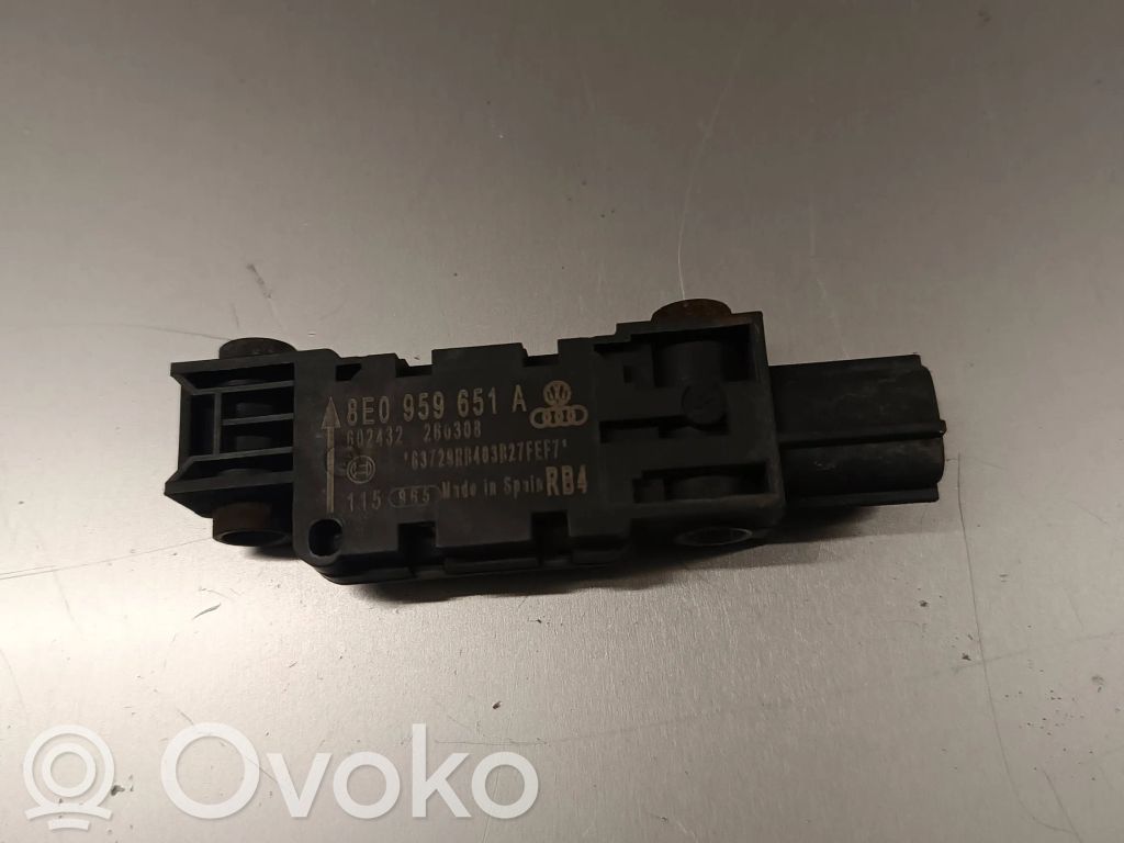 Airbag deployment crash/impact sensor   8E0959651A,602432,260308