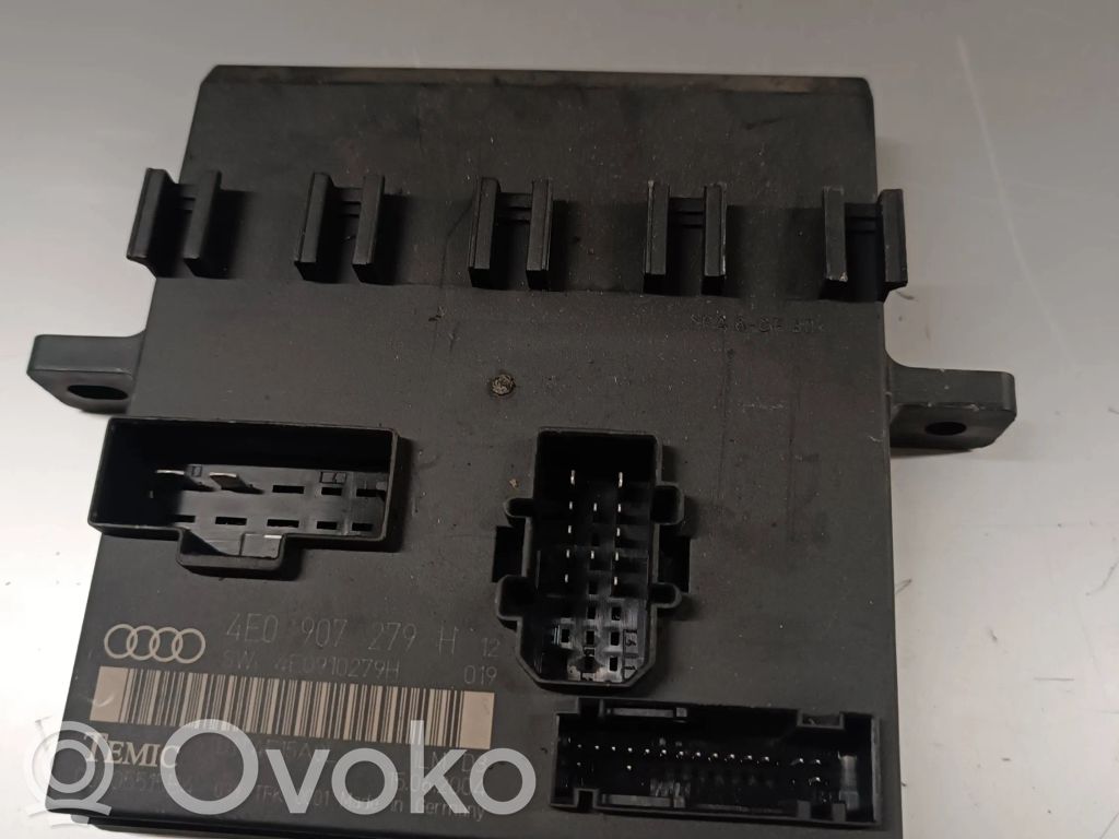 Audi A8 S8 D3 4E Komforto modulis 