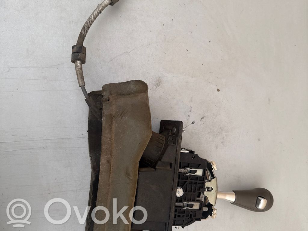 Audi A8 S8 D3 4E Gear shifter/selector 