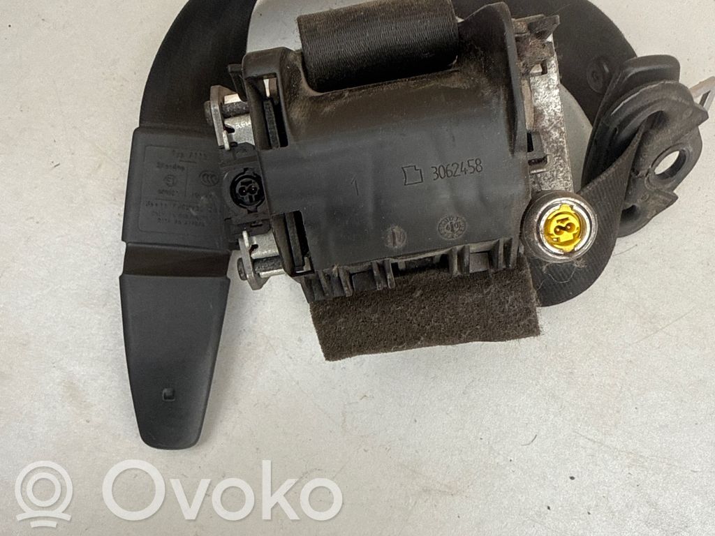 Audi A4 S4 B8 8K Priekšējā drošības josta 