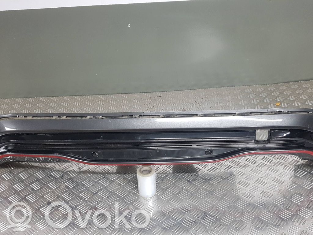 Ford Puma Dekoratīvās aizmugurē bampera ulikas 