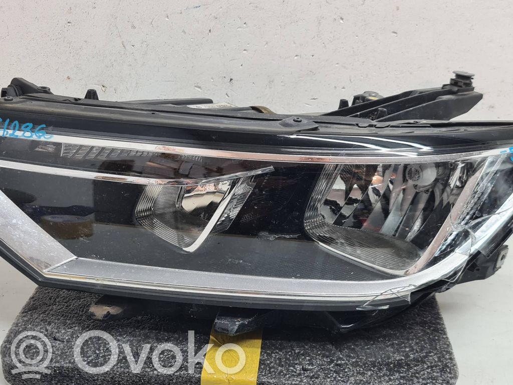 Volkswagen PASSAT B8 Far 