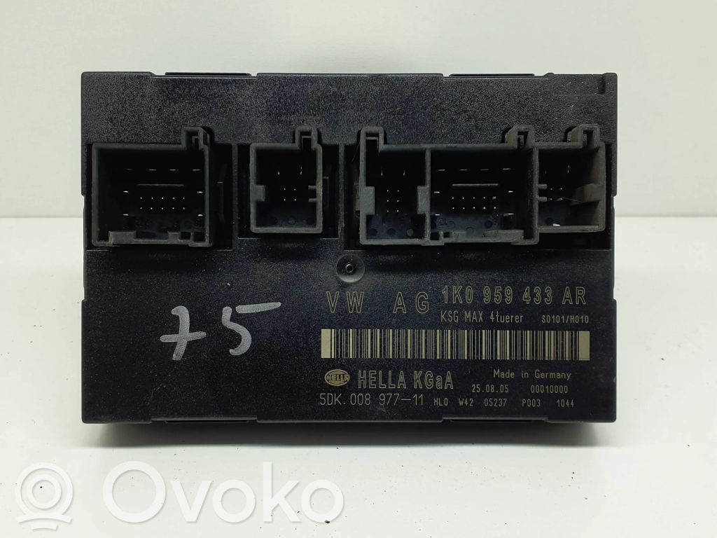 Volkswagen PASSAT B6 Module confort 