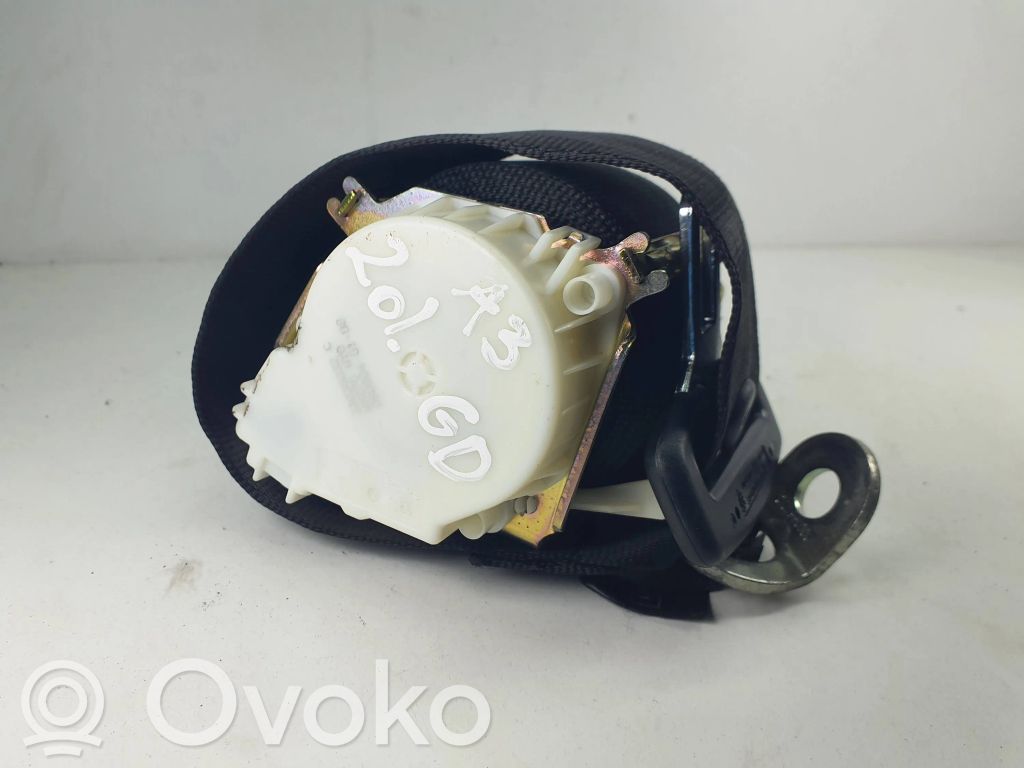 Audi A3 S3 8P Cinturón trasero 