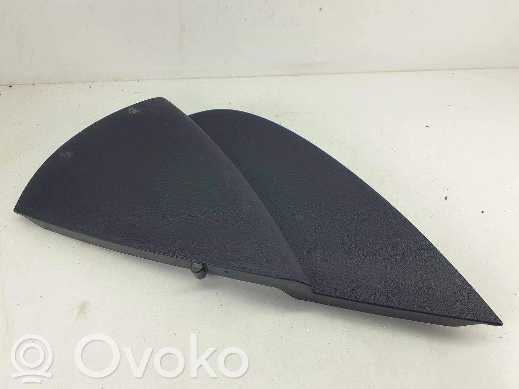 Inne części wnętrza samochodu   8P0857085