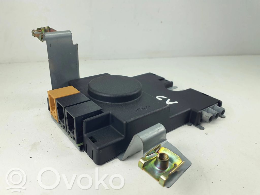Audi A3 S3 A3 Sportback 8P Antenna control unit 