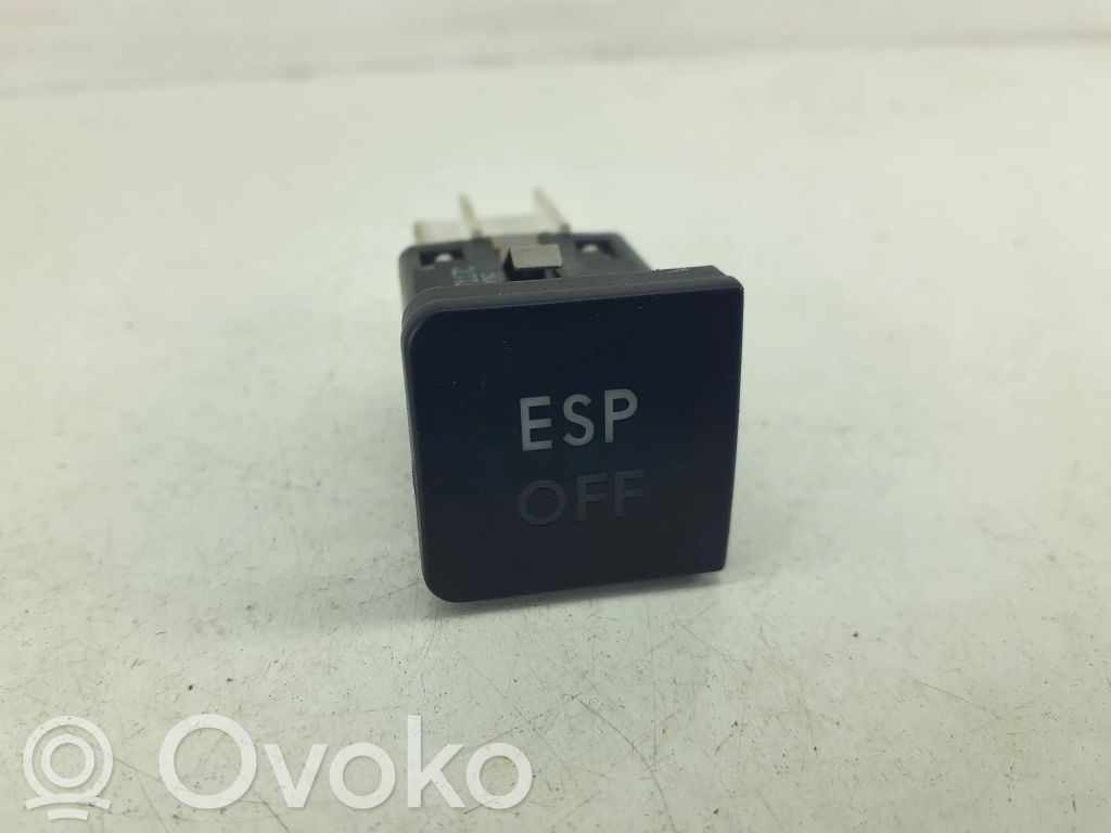 Volkswagen Golf V ESP (stability program) switch 