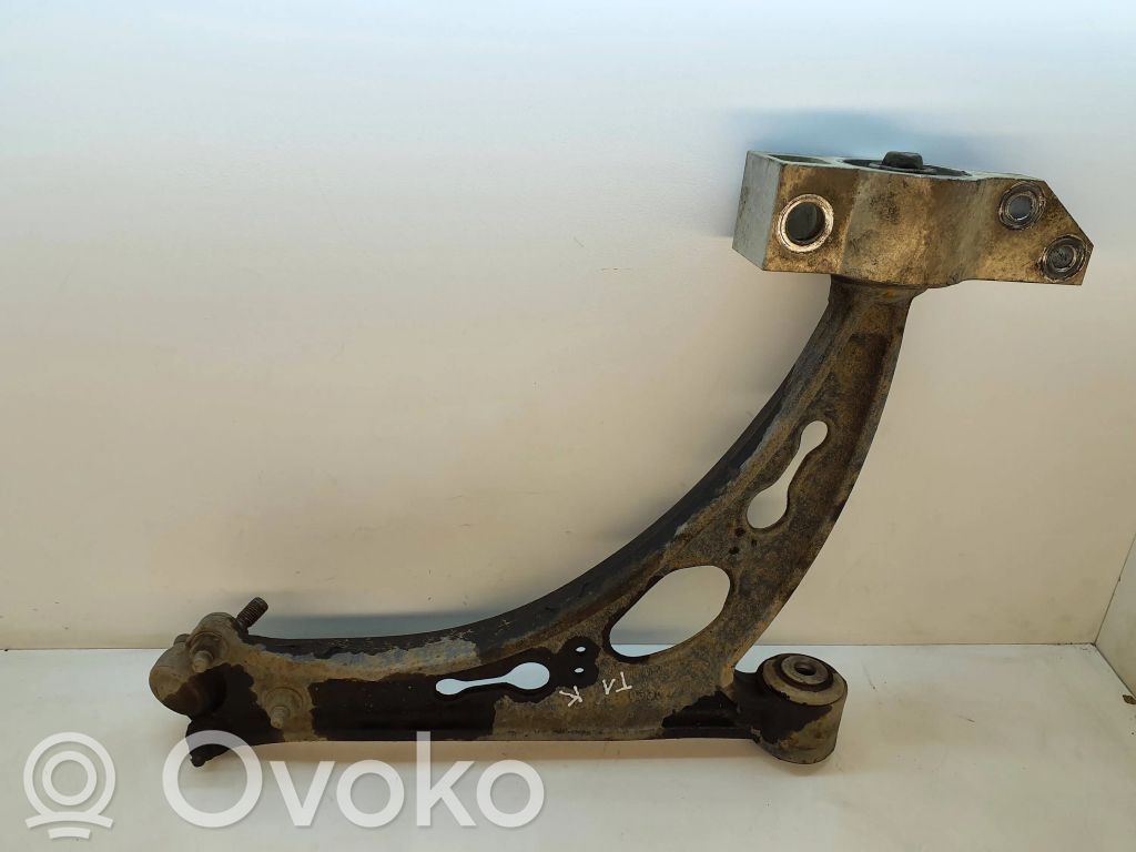Volkswagen Touran I Front lower control arm/wishbone 