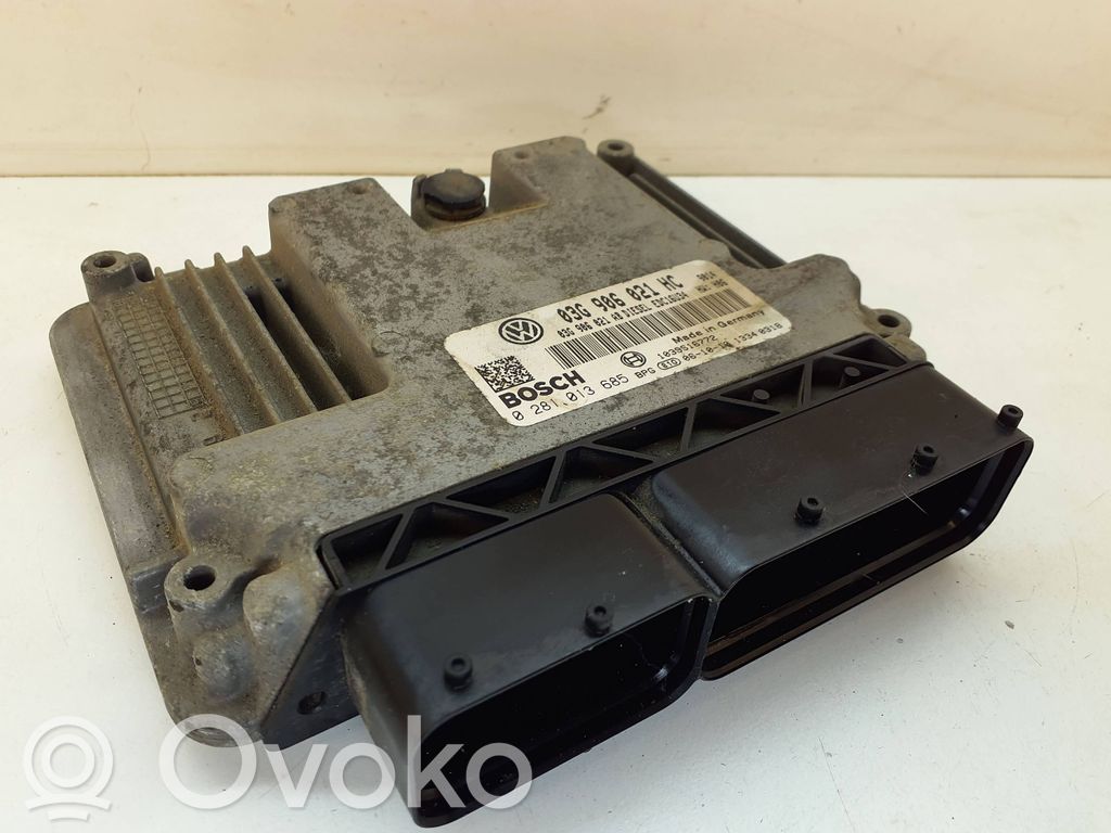 Volkswagen Golf Plus Engine control unit/module 