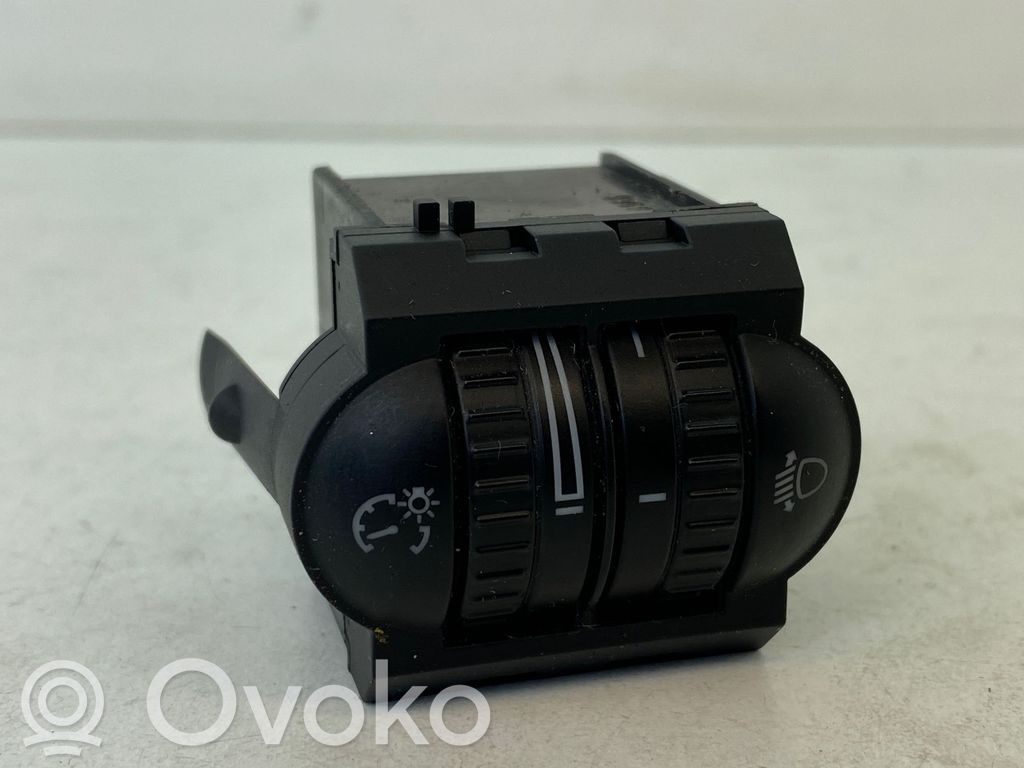 Volkswagen Eos Headlight level height control switch 