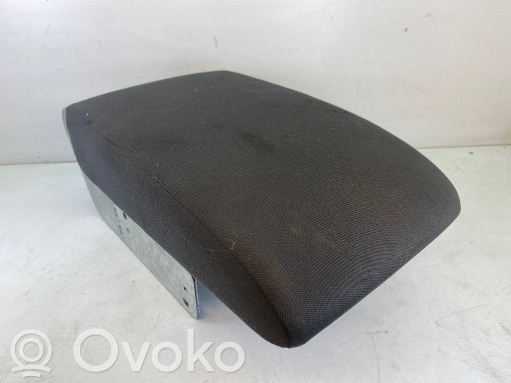 Volkswagen Golf Plus Armrest 