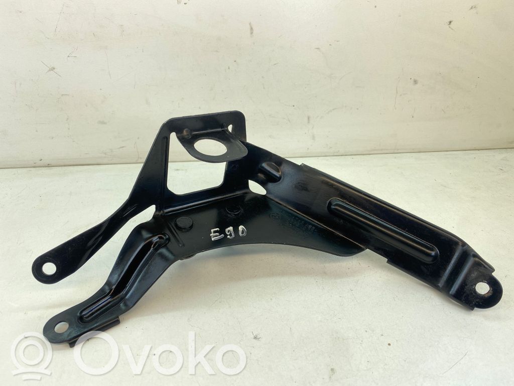 BMW 3 E90 E91 Radiator mount bracket 