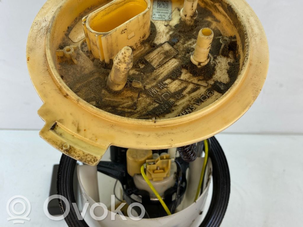 Volkswagen Golf VI Pompa paliwa w zbiorniku 