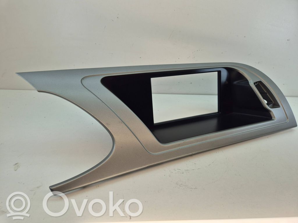 Audi A4 S4 B8 8K Radio/GPS head unit trim 