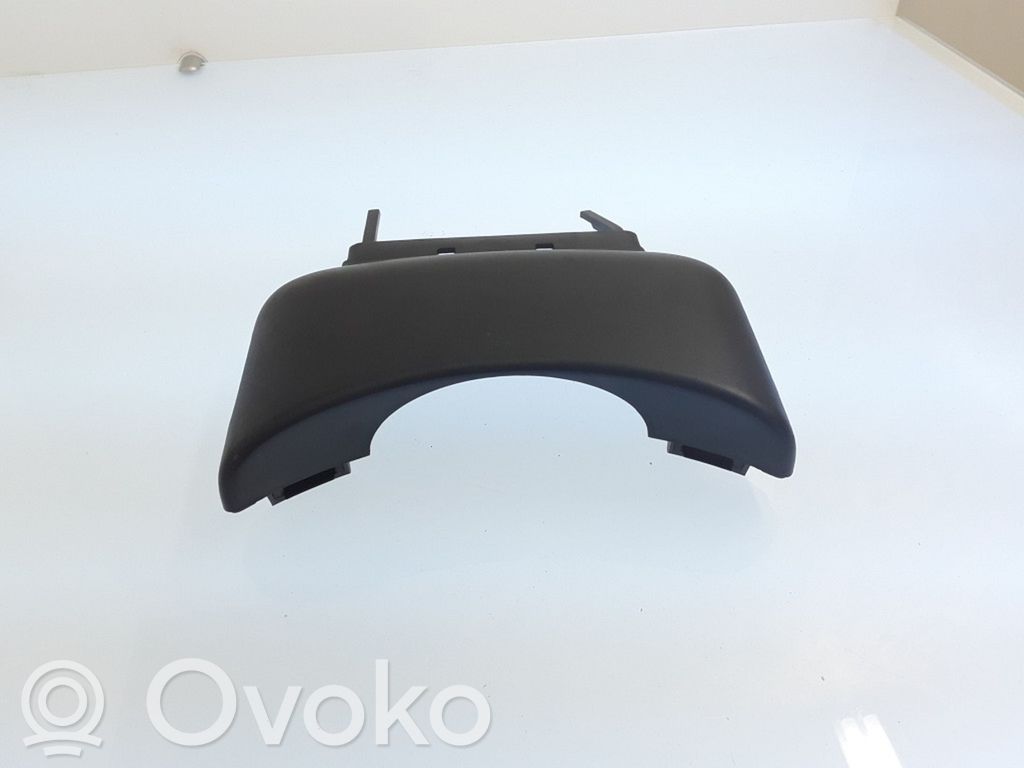 Volvo V50 Steering wheel column trim 