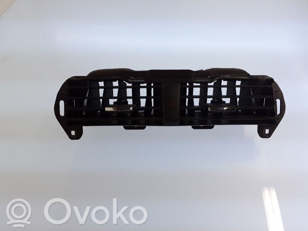 Ford Fusion II Dysze / Kratki środkowego nawiewu deski rozdzielczej 