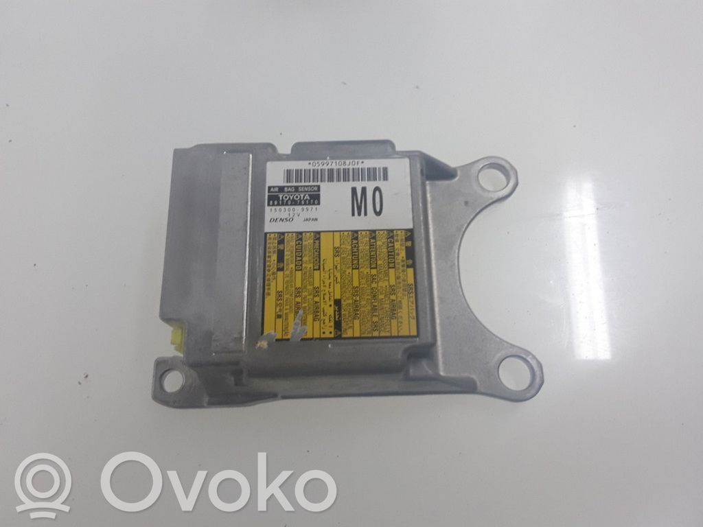 Lexus CT 200H Airbag control unit/module 