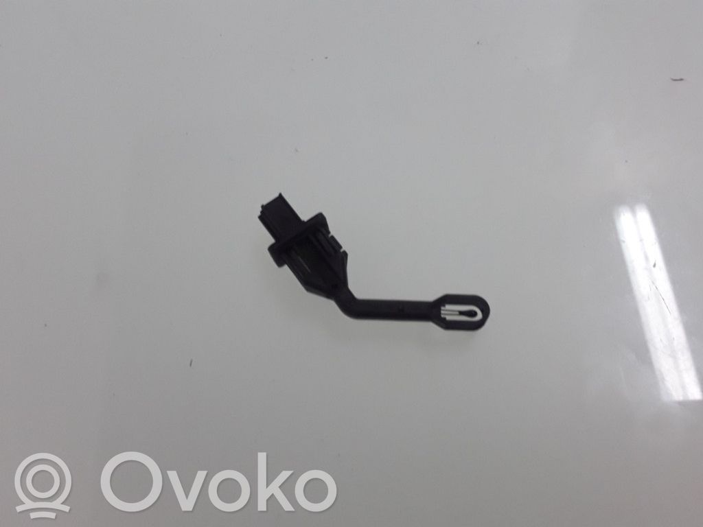 Interior temperature sensor   103849661