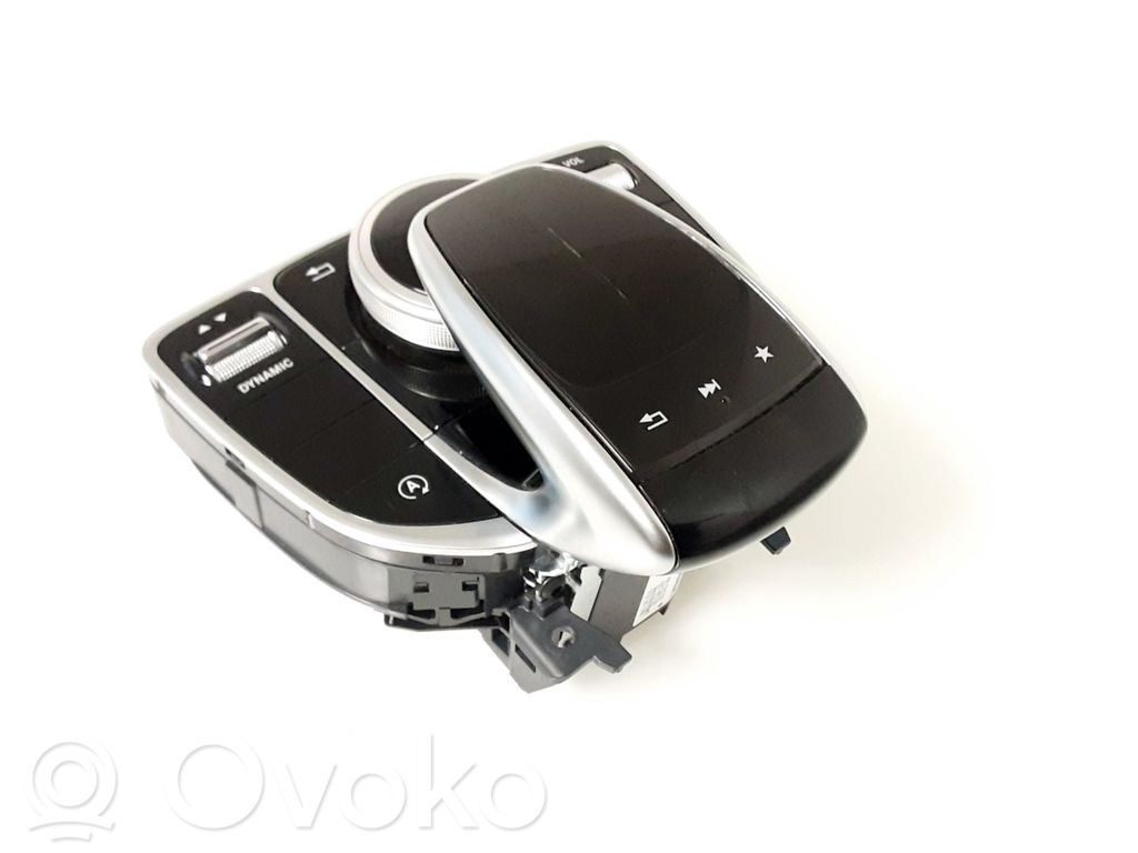 Mercedes-Benz C W205 Unidad central de control multimedia 