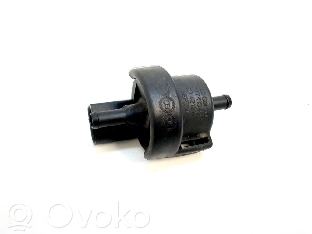 Válvula de vacío   077133459
