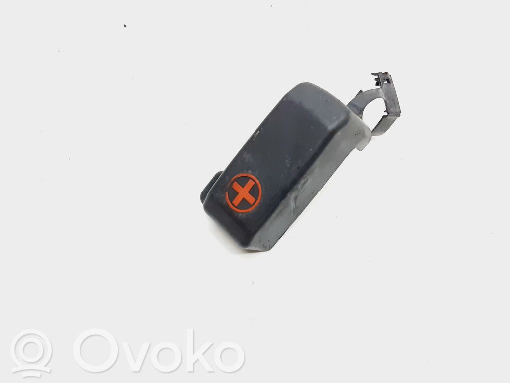 Toyota RAV 4 (XA40) Pokrywa skrzynki akumulatora 