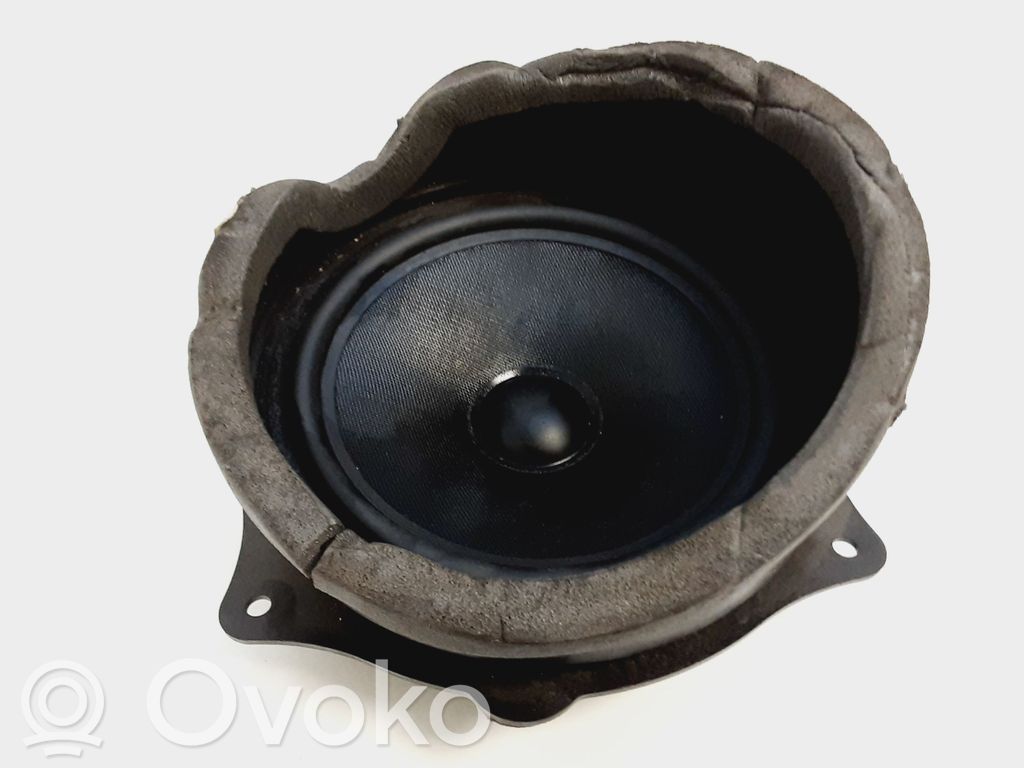 BMW X5 E53 Front door speaker 