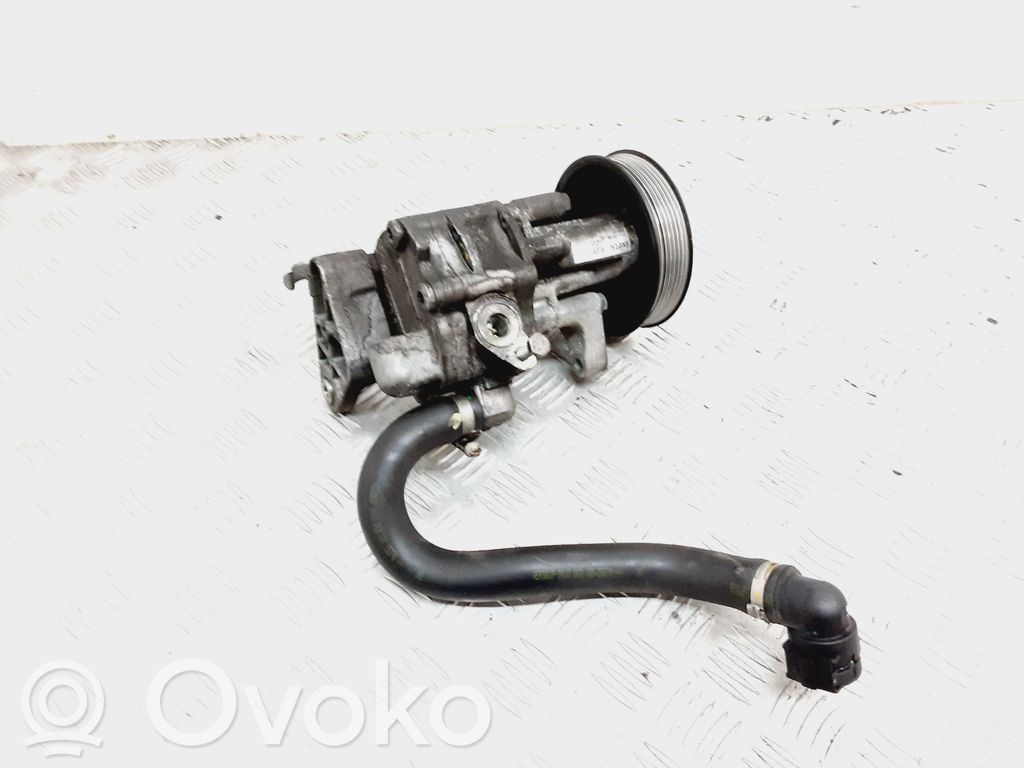 BMW X5 E70 Power steering pump 